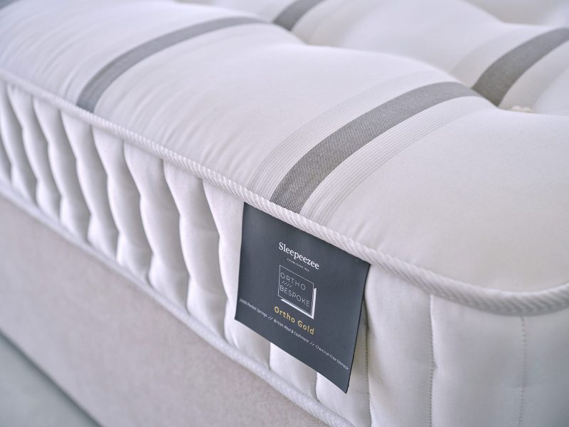Sleepeezee Ortho Bespoke Gold 2000 Divan Set - Image 3